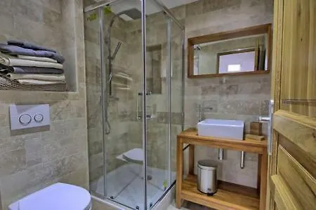 402-appartement Rue James Close * Antibes